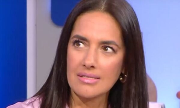Νόνη Δούνια για Ζωή Κωνσταντοπούλου: «Ήταν ακραίο το σχόλιο από έναν πατέρα τεσσάρων παιδιών»