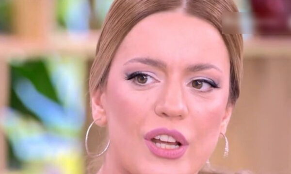 Τραϊάνα Ανανία: «Δεν θέλω να παίρνω τηλέφωνο τη σύζυγο του Δημήτρη Κόκοτα – Καλό είναι να μη με ρωτάνε πια γι’ αυτό»