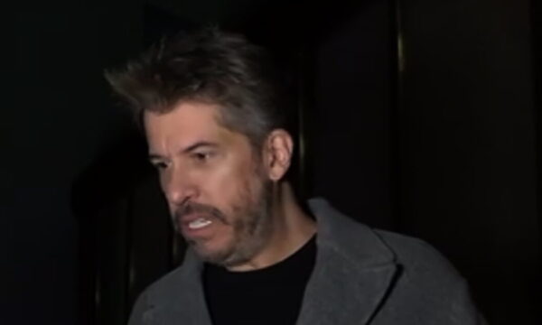Χάρης Βαρθακούρης: Η πρώτη on camera αντίδραση – «Αδιαφορώ, σας το λέω πάρα πολύ τίμια – Δεν δίνω δεκάρα»