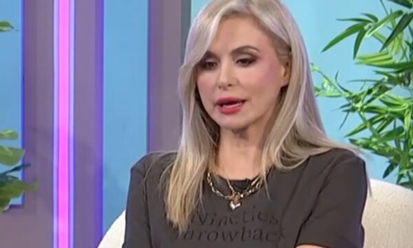 Ζωή Κρονάκη: «Μου έχει συμβεί στο οικογενειακό μου περιβάλλον, ο άλλος δεν κατανοεί ότι είναι μια αρρώστια»