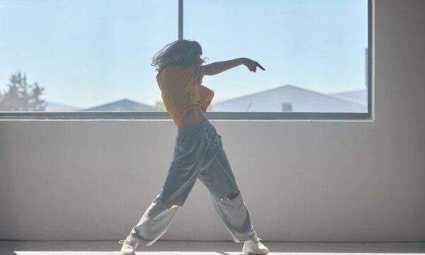 Dance workouts: Τα εκπληκτικά οφέλη της κορυφαίας μορφής γυμναστικής παγκοσμίως – Γιατί να ξεκινήσεις και εσύ;