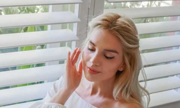 Οι 5 καταστροφικές στιγμές για να πειραματιστείτε με ένα νέο καλλυντικό