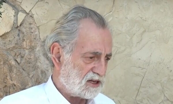 Μιχάλης Αεράκης: «Με τη σύζυγό μου μεγαλώσαμε αχώριστοι 45 χρόνια – Είναι εξαιρετική, νοικοκυρά»