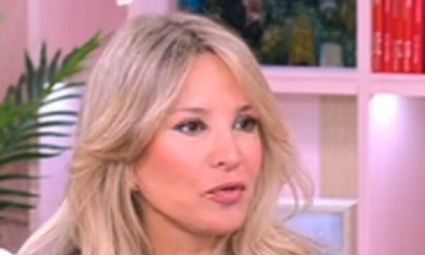 Αννίτα Ναθαναήλ: «Παλεύω με μόνιμη αναπηρία – Με τον σύζυγό μου είχαμε απομακρυνθεί, αλλά συγκλονίστηκε από αυτή την περιπέτεια»