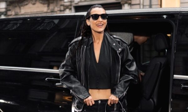 Η Bella Hadid λανσάρει ήδη την πιο εντυπωσιακή τσάντα της Diesel – Και αποκαλύπτουμε ακριβώς ποια είναι