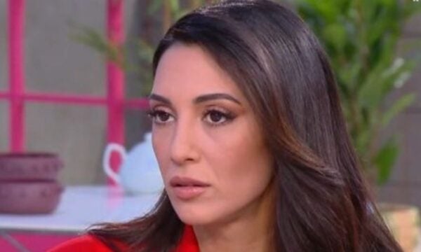 Ευγενία Σαμαρά: «Συνειδητοποίησα ότι αυτό που με εξοργίζει και με πληγώνει στους άλλους είναι δικά μου κομμάτια»