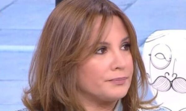 Νίκη Λυμπεράκη: «Αποταμιεύω ήδη χρήματα στον γιο μου για την ψυχοθεραπεία του»