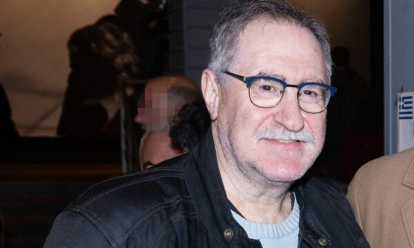 Συγκινεί ο Θοδωρής Ρωμανίδης: «Το Πάρκινσον μού εμφανίστηκε πριν 8 χρόνια από στρες, στενοχώρια και άγχος»