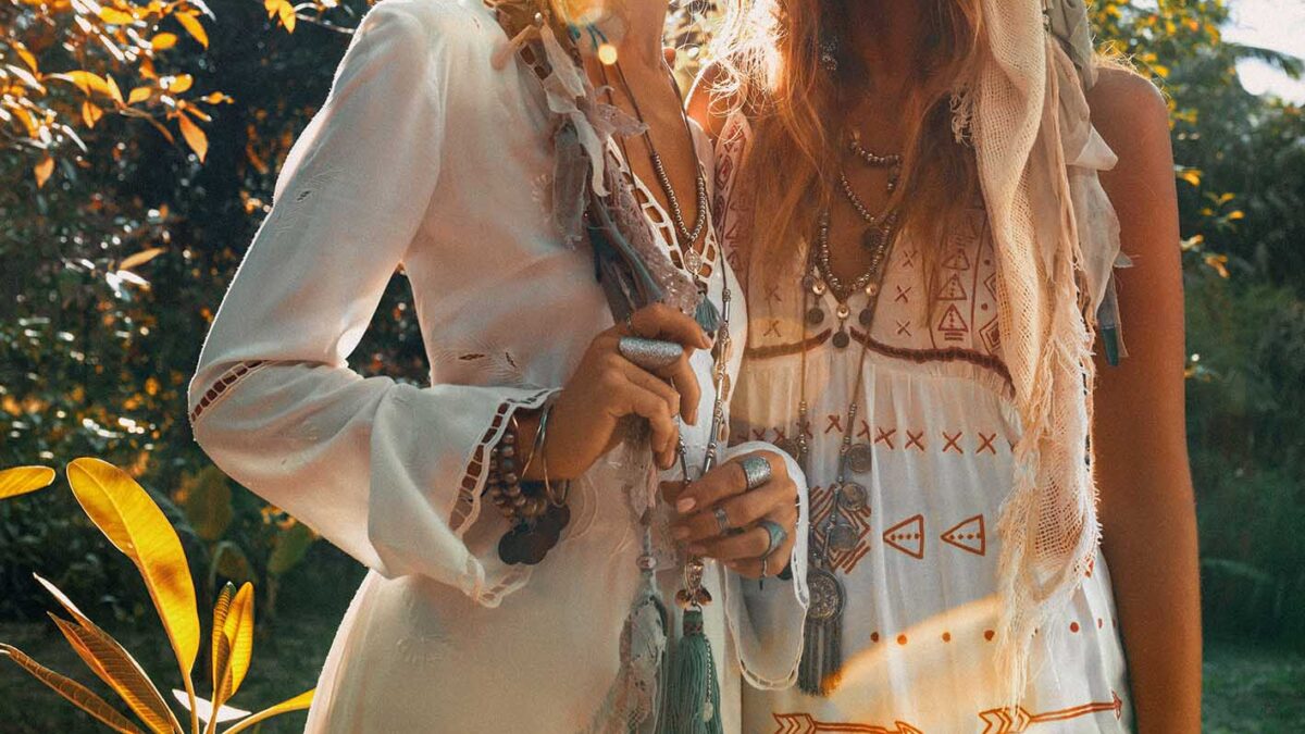 Το Boho Chic Αναγεννιέται – Η φρέσκια έκφραση της ελευθερίας στη μόδα