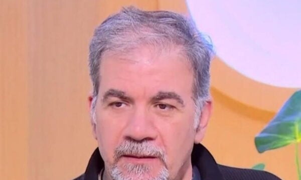 Δημήτρης Σταρόβας: «Μετά από δεκαετίες, απολαμβάνω βαθύ ύπνο, πεταγόμουν στον ύπνο μου κάθε μισή ώρα»