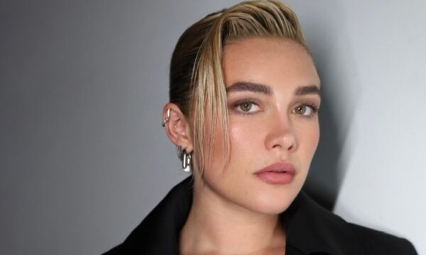 Florence Pugh: Στην πρεμιέρα του «Thunderbolts» εντυπωσίασε με εκθαμβωτικό vibrant eye make up look