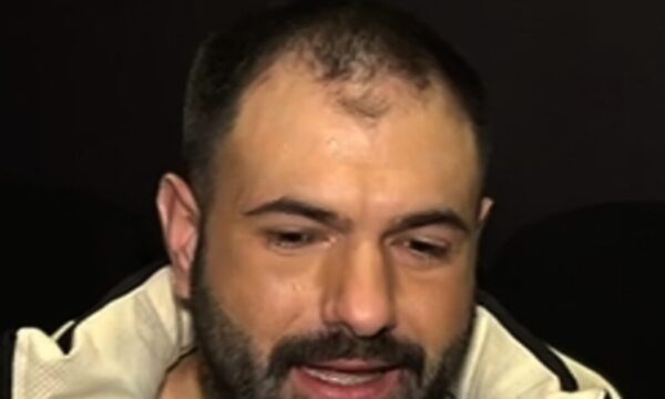 Γιώργος Καρκάς για Ελπίδα Νίνου: «Στόλισε φίδι τον Σπύρο Μπιμπίλα, επειδή τόλμησε έναν απολογισμό της φιλίας τους»