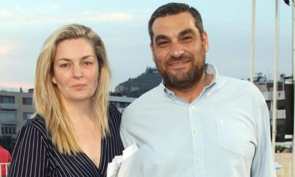Μάνος Νιφλής: «Το φετινό Πάσχα ήταν μαγικό, ήταν το πρώτο με ολόκληρη την οικογένεια μαζί»