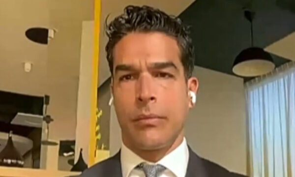 Νίκος Αναδιώτης για παρένθετη μητέρα ομόφυλων ζευγαριών: «Αρνούμαι η μητρότητα να μετατραπεί σε εργαλείο»
