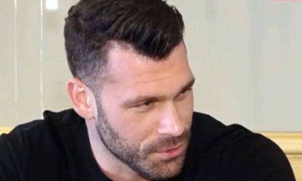 Στάθης Σχίζας: «Η μητέρα μου πάλευε με καρκίνο και βιώναμε έναν εφιάλτη – Ήταν η πιο οδυνηρή στιγμή»