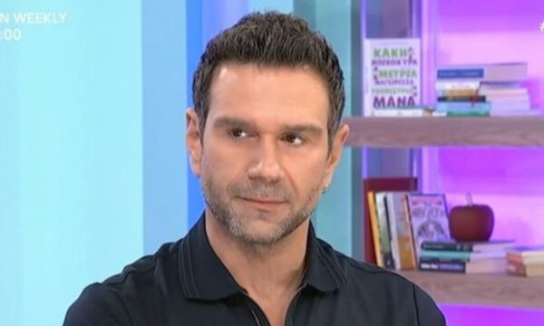 Τάσος Ιορδανίδης: Αποχαιρέτησε τη «Γη της Ελιάς» ζωντανά στην ΕΡΤ – «Έζησα μαγικές στιγμές και απέκτησα φίλους ζωής»
