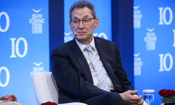 Μπουρλάς: Χάρη στο ΑΙ, οι επιστήμονες θα ανακαλύψουν τη θεραπεία του καρκίνου σε μόλις 4 χρόνια, αντί για 10