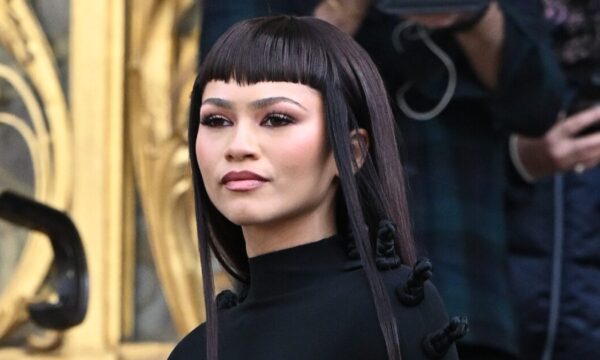 Zendaya: Εντυπωσιάζει σε καμπάνια cult brand με εμφάνιση-φόρο τιμής στον Spock του Star Trek