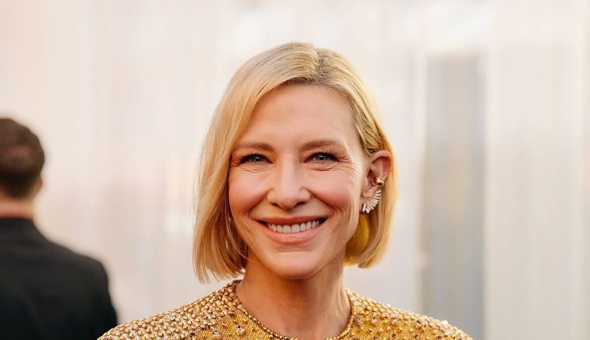 Γιατί οι πιο στιλάτες σταρ του Hollywood άνω των 50 εγκαταλείπουν το κόκκινο μανικιούρ – Ποιο χρώμα λατρεύουν
