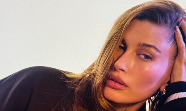 Επιτέλους! H Hailey Bieber κατακτά τα Sephora!