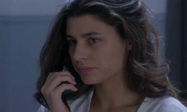 Άγιος Έρωτας: Η Χλόη σοκάρει τον Πέτρο – Αρπάζει το παιδί και εξαφανίζεται με τον πατέρα Νικόλαο