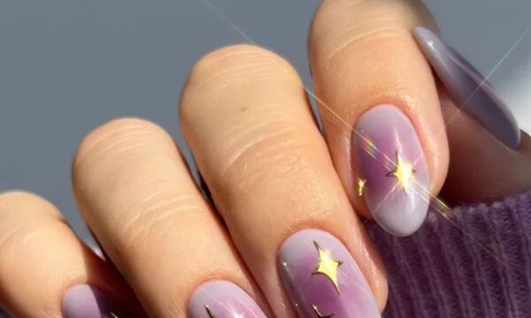 Aura Nails: Μαγνήτισε τα βλέμματα με μαγευτική αύρα μυστηρίου