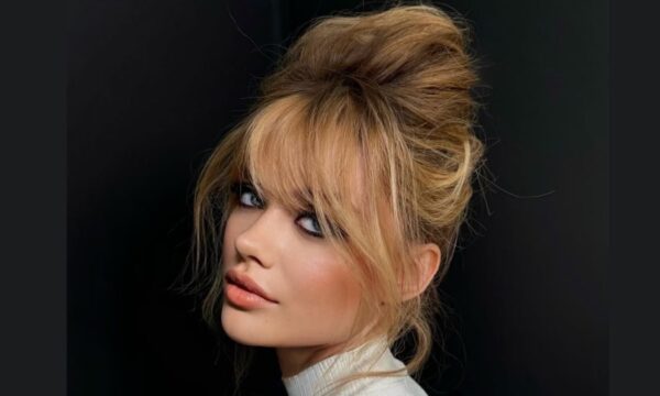 Το θρυλικό χτένισμα Bardot Updo αναγεννάται δυναμικά!