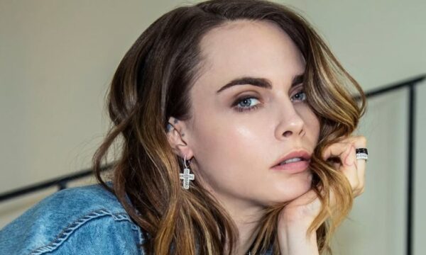 Cara Delevingne: Εντυπωσίασε με gothic shaggy κόμμωση στο λαμπερό Φεστιβάλ των Καννών