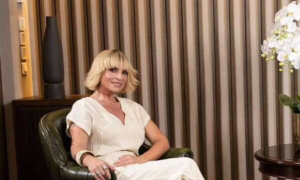 Ελεωνόρα Ζουγανέλη: «Με τον Νίκο Συρίγο ένιωσα αμέσως οικεία, μου έδειξε απίστευτο σεβασμό»