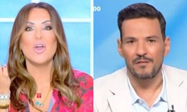 Κώστας Τσουρός: Η πικάντικη απάντηση στη Ναταλία Γερμανού ζωντανά – «Μου λένε ότι απέναντι λέει πολύ ωραία λόγια για μένα»