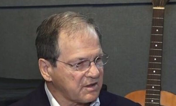 Χρήστος Νικολόπουλος για Νότη Σφακιανάκη: «Αδύνατο να επιστρέψει, αρνείται να προσαρμοστεί στη σύγχρονη πραγματικότητα»