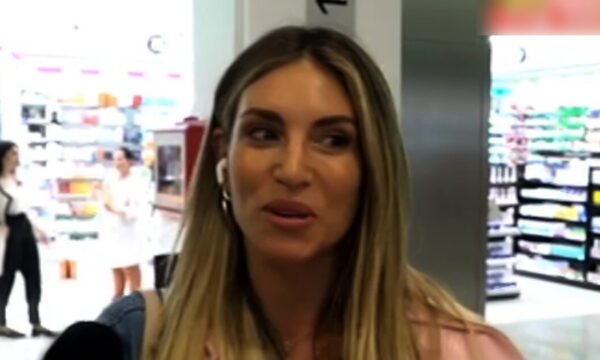 Αθηνά Οικονομάκου: Η αποκαλυπτική αντίδραση on camera μετά τις φήμες για γάμο τον Ιούνιο με τον Μπρούνο Τσερέλα