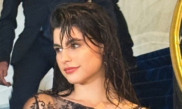 Δανάη Παππά: Η εξομολόγηση για τα προσωπικά της μυστικά και η λαμπερή περιπέτεια στις Κάννες