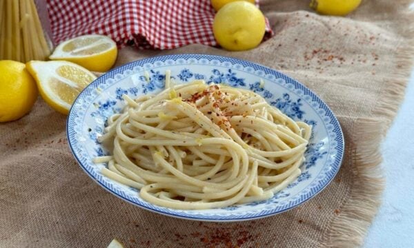 Η πιο δροσερή μακαρονάδα με μόλις λίγα υλικά