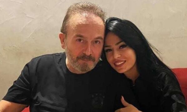 Στεφανία Γονίδη: Η συγκλονιστική αποκάλυψη για τον πατέρα της, Σταμάτη Γονίδη – «Δεν με έχει βοηθήσει πολύ, με έχει αφήσει μόνη μου»