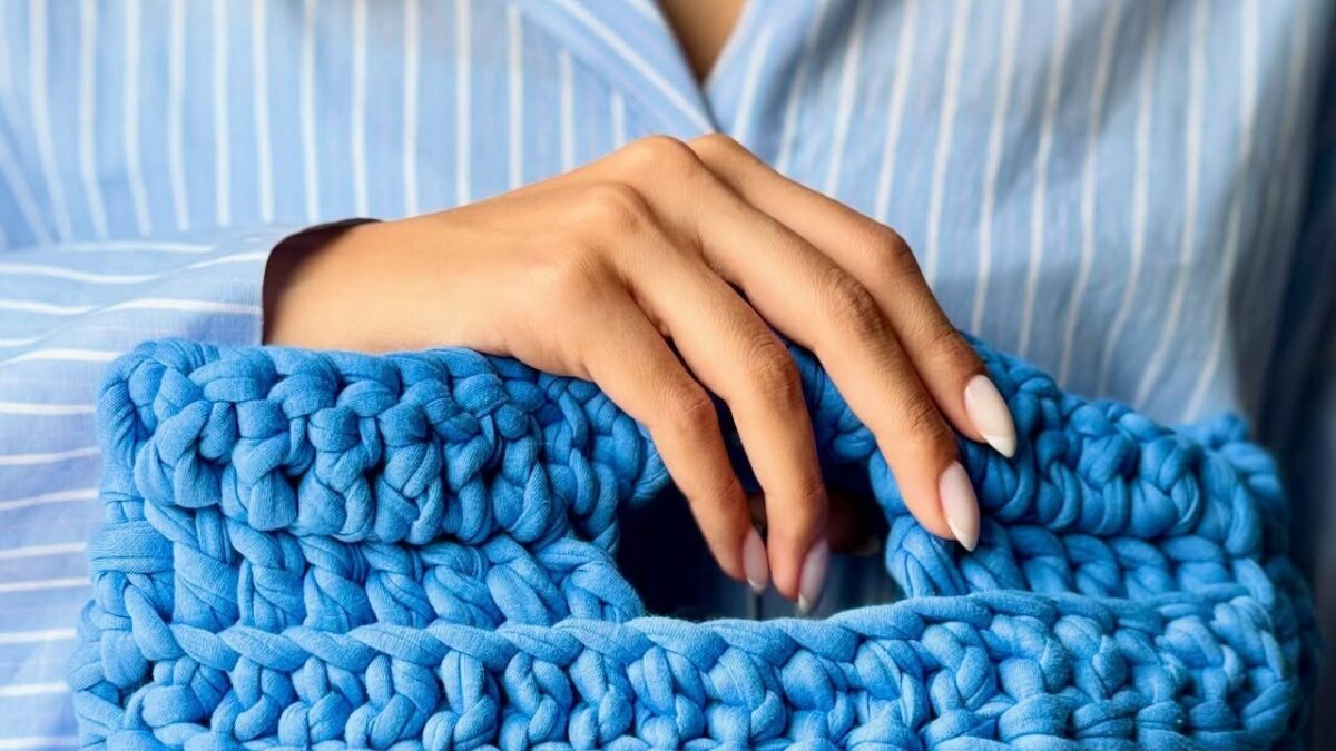 Recession Nails: 4 έξυπνα κόλπα για οικονομικό μανικιούρ