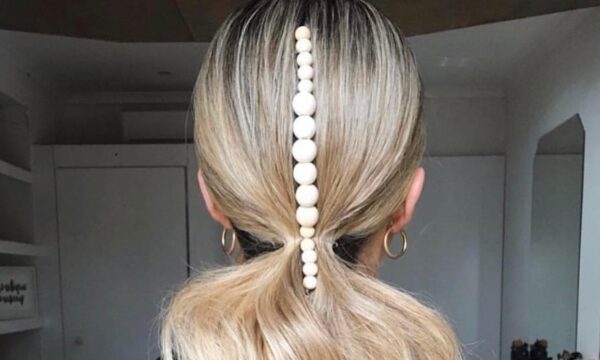 Hair Jewelry: Ποια εντυπωσιακά αξεσουάρ να φορέσετε στα μαλλιά σας και πώς να απογειώσουν το στιλ σας