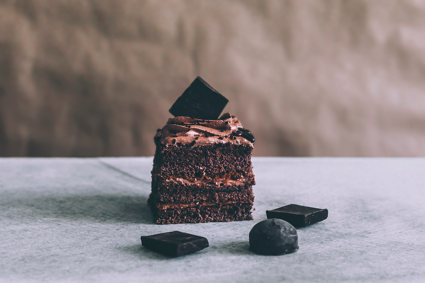 Devil's Food Cake-Το κέικ το σοκολατένιο εορτάζεται στις 19 Μαίου