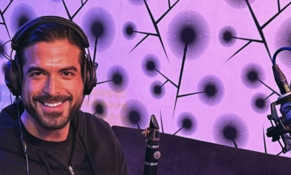 Άρης Μουγκοπέτρος: Η οργισμένη έκρηξη κατά του ανθρώπου που του έδωσε την κροτίδα – «Θα βγω και κερατάς και δαρμένος»