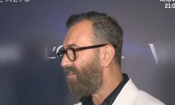 Άγγελος Μπράτης: «Έχω καιρό να ερωτευτώ» – Η αποκάλυψη για τον επικείμενο γάμο της Ηλιάνας Παπαγεωργίου