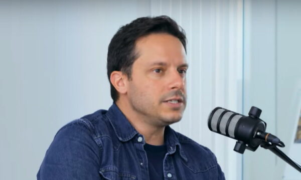 Δημήτρης Μακαλιάς: Η συγκλονιστική εξομολόγηση για την απώλεια του αδελφού του – «Με φοβίζει μη συμβεί τίποτα τέτοιο στη ζωή μου»