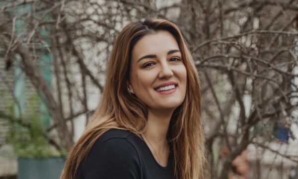 Ελίνα Παπίλα: «Υπάρχουν προτάσεις για την τηλεοπτική μου επιστροφή, αλλά δεν το σκέφτομαι»
