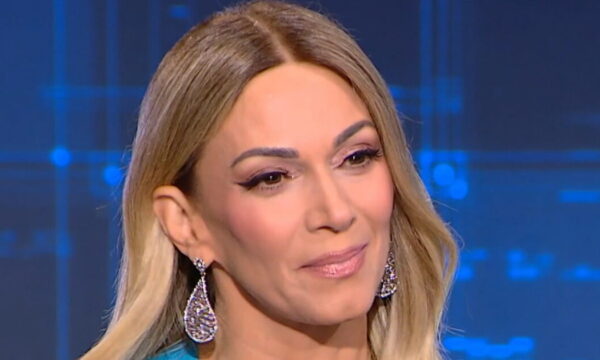 Έλλη Κοκκίνου: Η συγκλονιστική αποκάλυψη για το διαζύγιο, οι κρίσεις πανικού και το ενδεχόμενο νέου γάμου