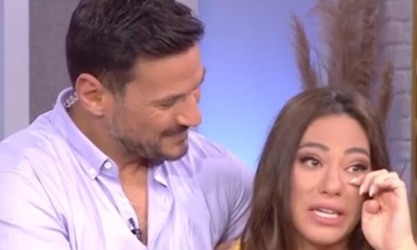 Ευρυδίκη Βαλαβάνη: Αποχωρεί από το «Ακόμα δεν είδες τίποτα» – Λύγισε συγκινημένη στον αποχαιρετισμό των συνεργατών της