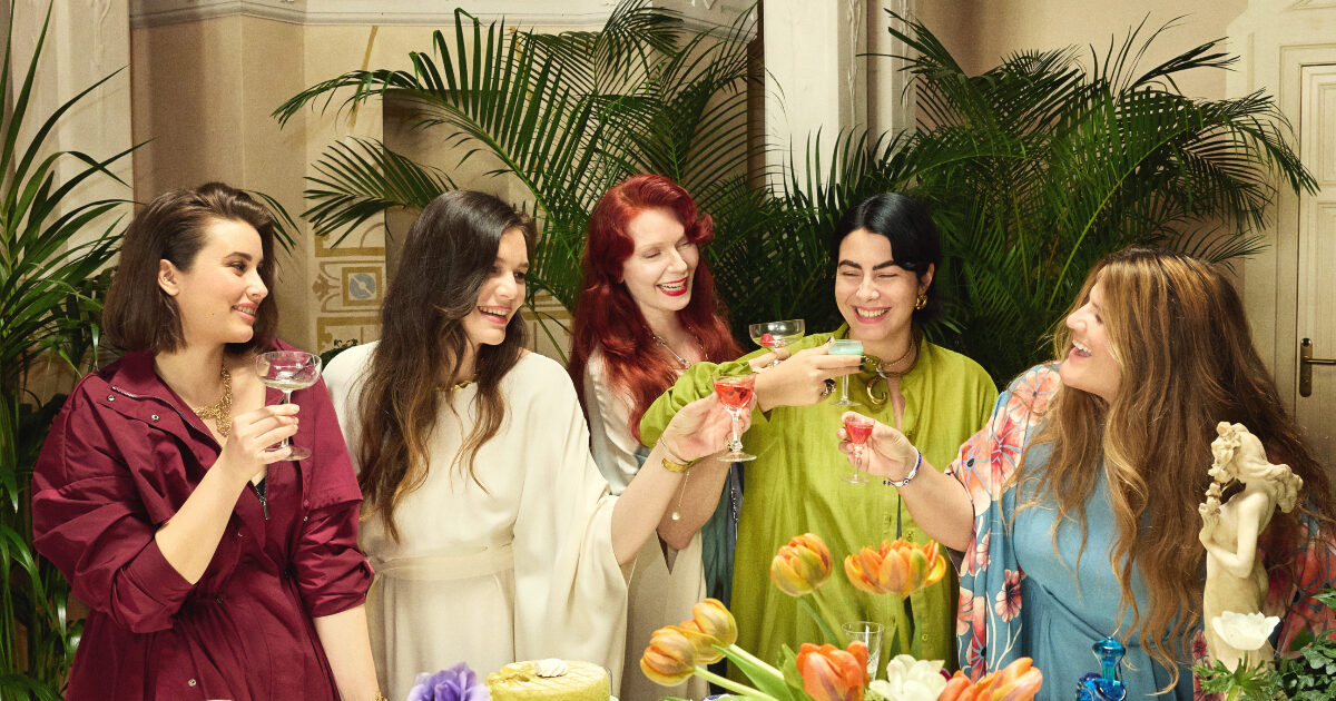 Teresa Maccapani Missoni x Marina Rinaldi: Η μόδα συναντά τη σύγχρονη γυναικεία δύναμη