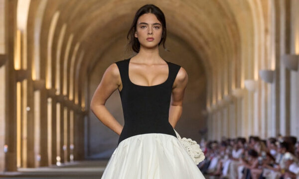 Jacquemus στις Βερσαλλίες: Η νοσταλγική αναδρομή του σχεδιαστή