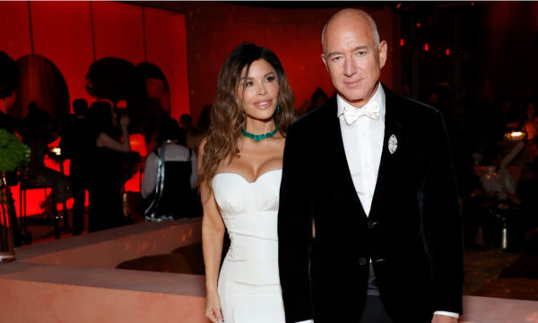 Γάμος Jeff Bezos – Lauren Sanchez: Το εντυπωσιακό νυφικό ήταν εμπνευσμένο από την θρυλική Σοφία Λώρεν