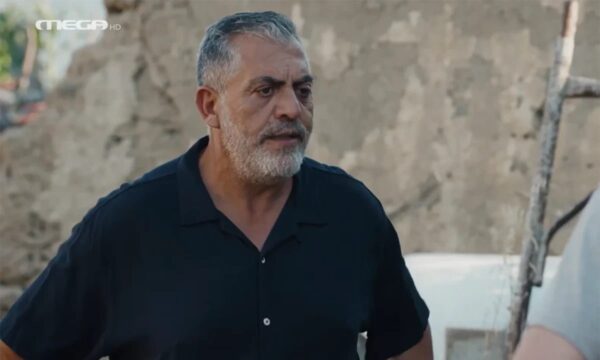 Η γη της ελιάς: Δημοσθένης και Ασπασία φιλοξενούν στο σπίτι τους τον πιο επικίνδυνο κακοποιό