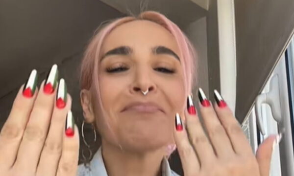 Γιάννα Τερζή: Προκαλεί θύελλα στο TikTok με παλαιστινιακή σημαία στα νύχια – Έντονες αντιδράσεις στην ανάρτηση