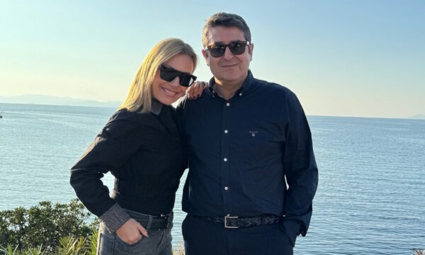 Τίνα Μεσσαροπούλου: Η συγκινητική έκπληξη για τα γενέθλια του συζύγου της, Γιώργου Μυλωνάκη